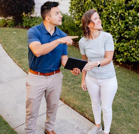 Dixon Painting Contractor suggesting Exterior Painting Idea to a client in Atlanta, GA